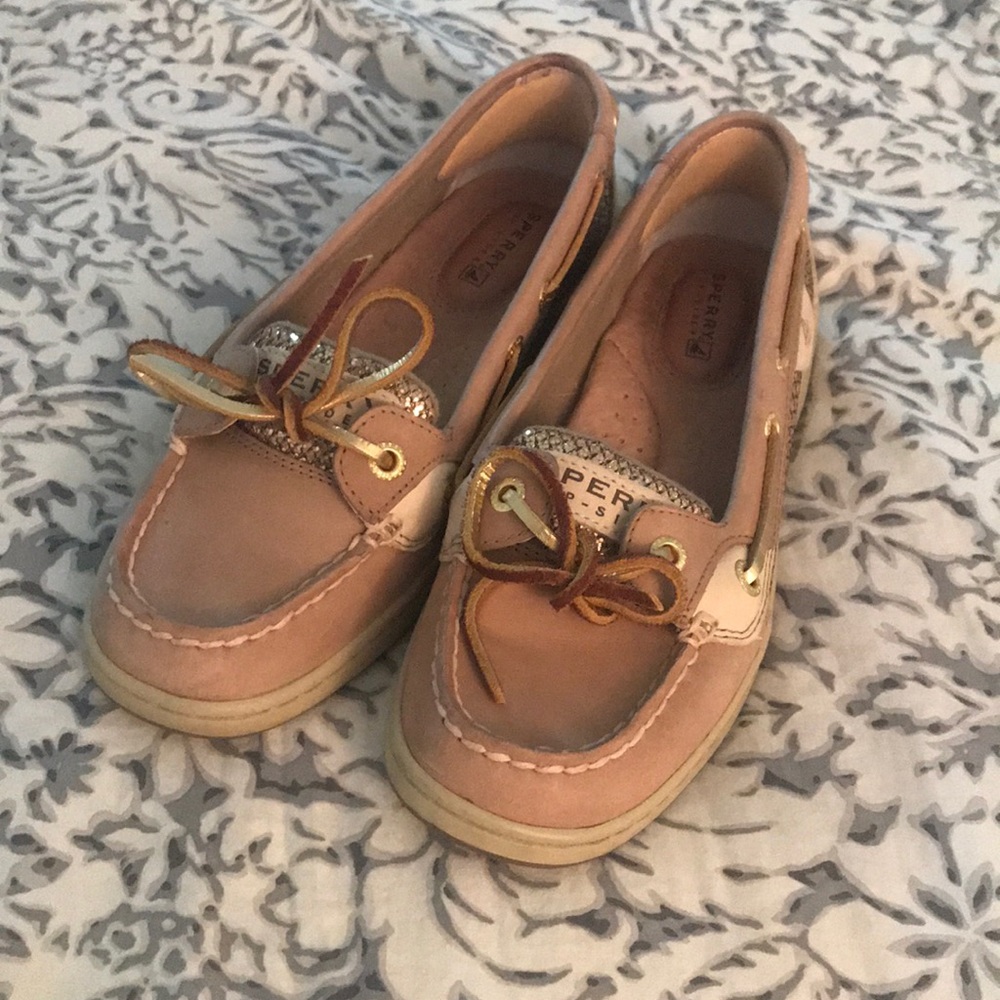 PRICE DROP! NWOT Beige/Gold Sperry Boat Shoes